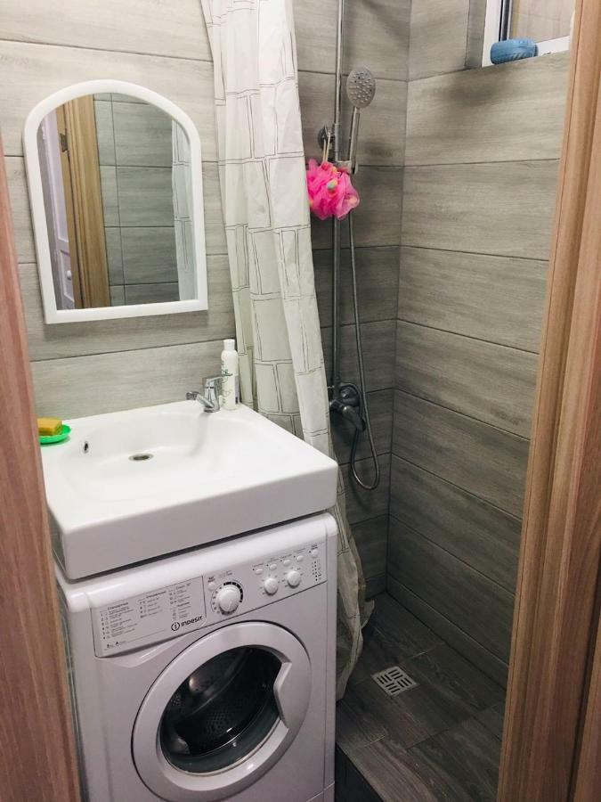 Apartment On Pedagogicheskaya โอเดสซา ภายนอก รูปภาพ